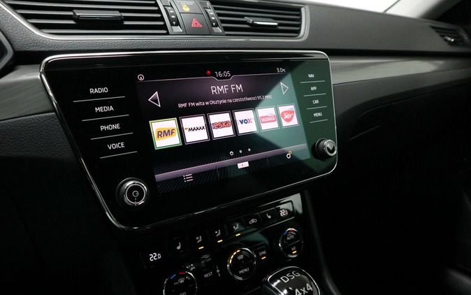 Skoda Superb cena 124900 przebieg: 115374, rok produkcji 2020 z Olsztyn małe 301